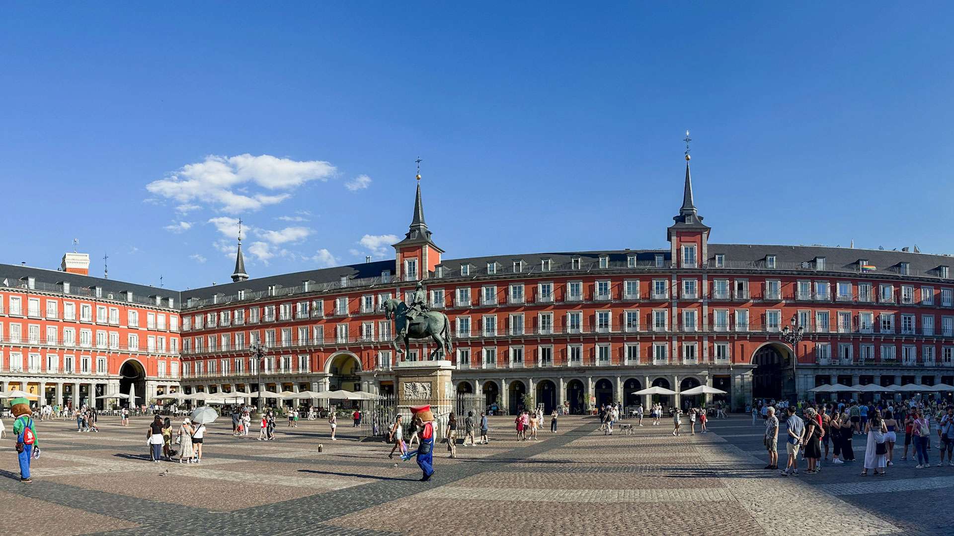 Discover Spain: A Country of Passion, Art, and Diverse Landscapes