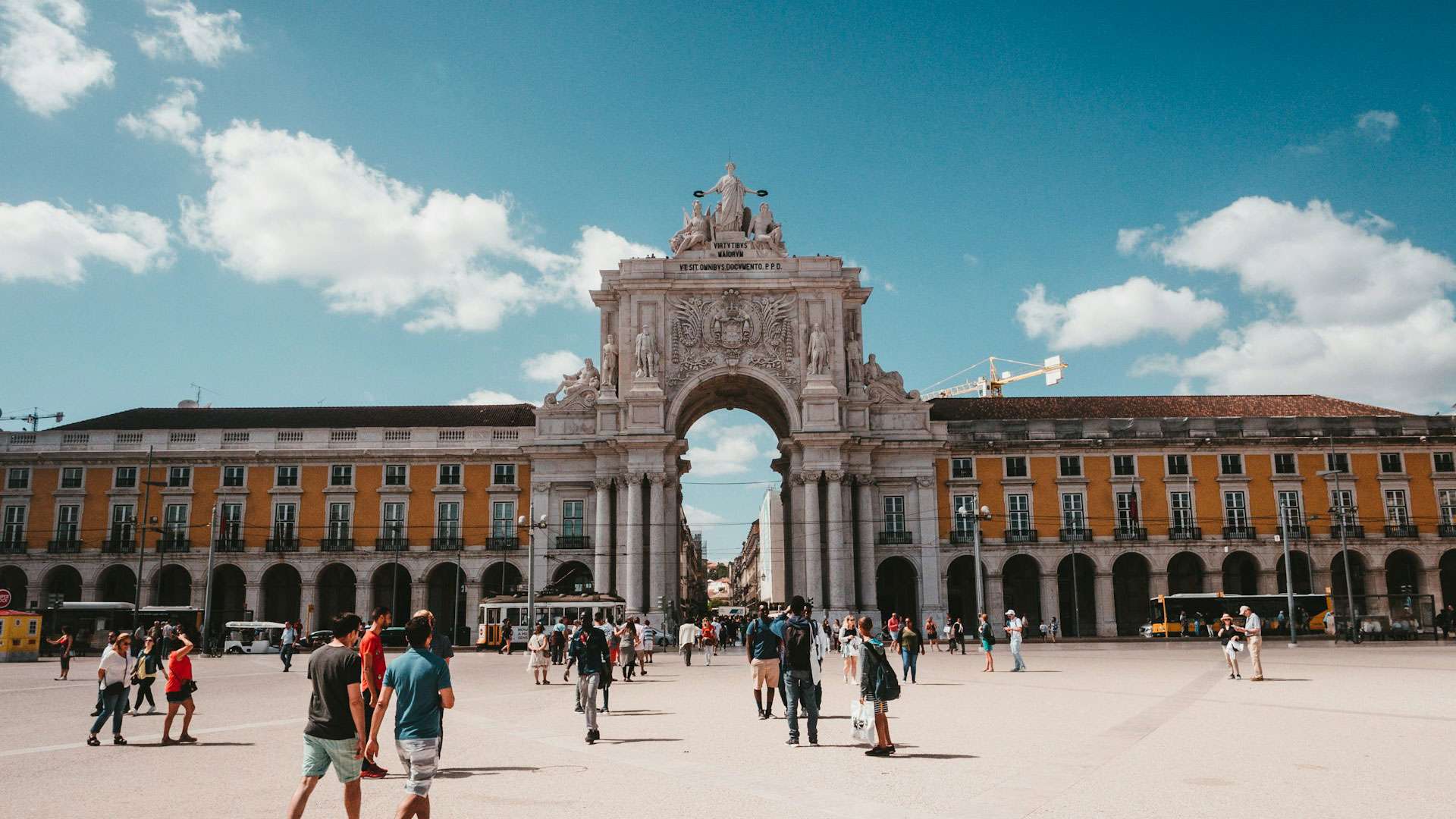 Discover Lisbon with London Travel Agency