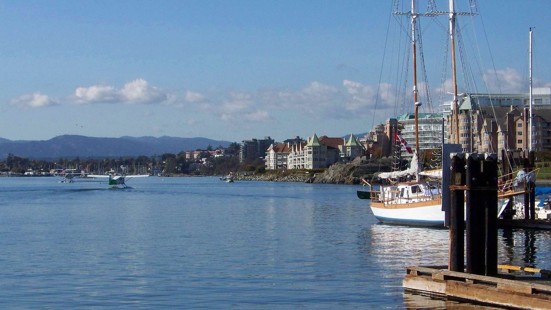 Discover Victoria: British Charm and Coastal Beauty