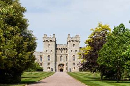 Day Tour to Stonehenge, Bath and Windsor Castle