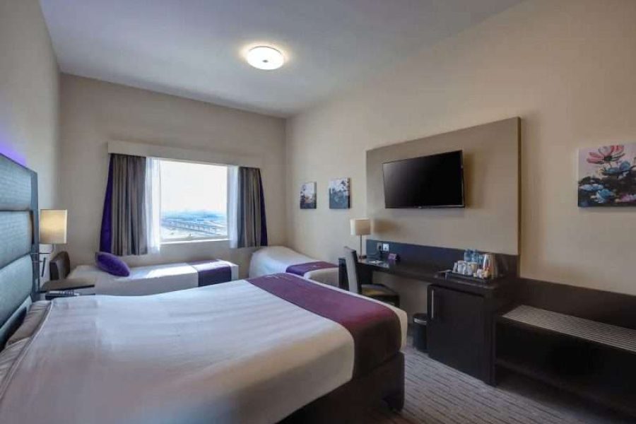 EUROPA HOTEL GATWICK